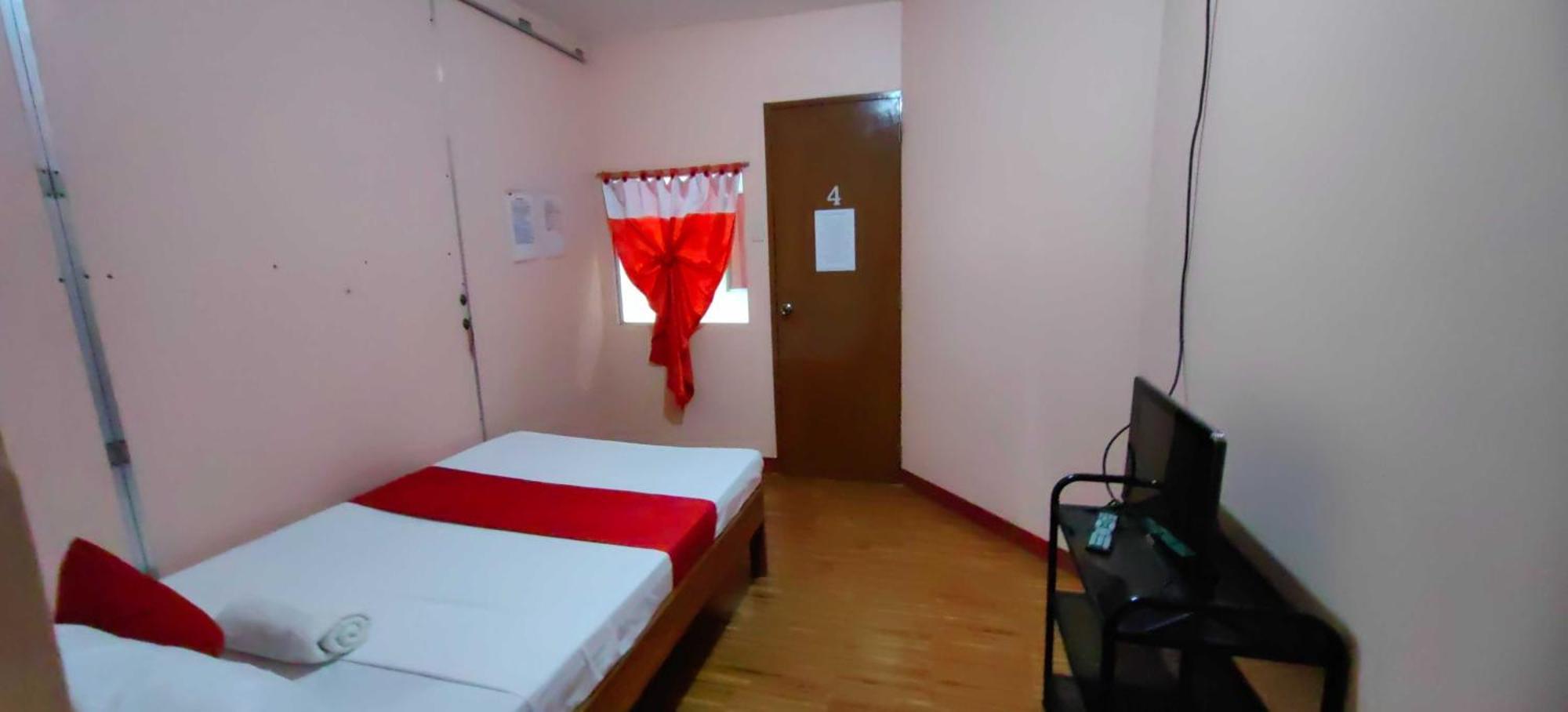 Oyo 1038 William Hearts Pension Puerto Princesa Luaran gambar