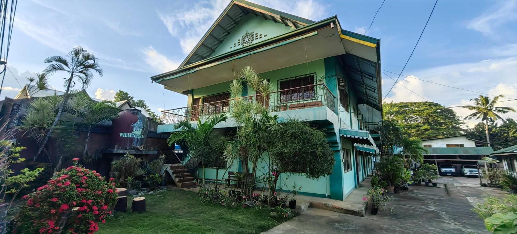 Oyo 1038 William Hearts Pension Puerto Princesa Luaran gambar